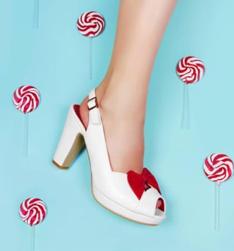 Sandalias y zapatos planos